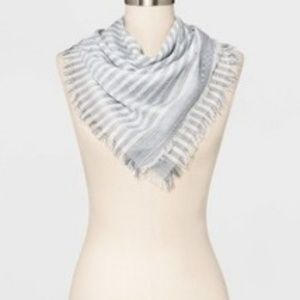 Womens woven striped square scarf